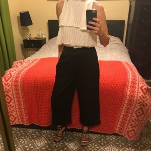 Bebe Classy Cropped Wide Leg Satin Pants Gauchos